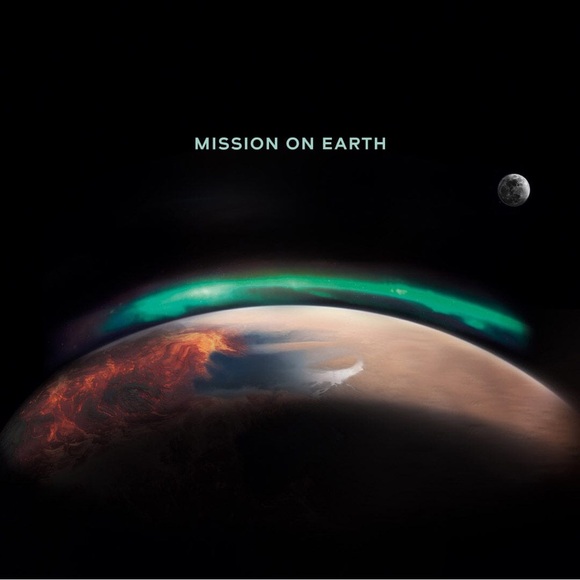 MISSION ON EARTH - POLAR LIGHTS Neon Green Color Brand New in Box with Receipt - Picture 4 of 4